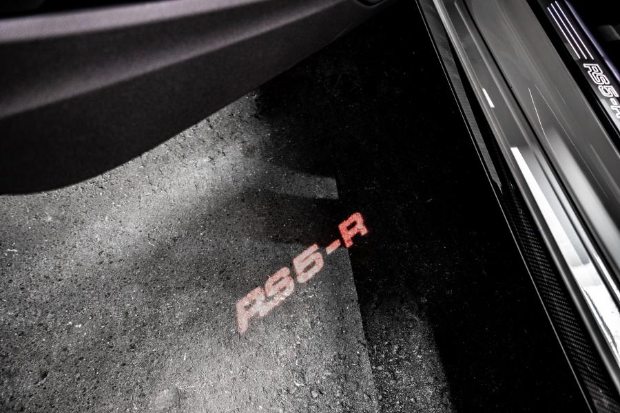 Детали интерьера Audi RS5-R Sportback by ABT 2019 года  (фото 22 из 29)